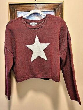 RSQ Star Icon Sweater Red & White Size Medium